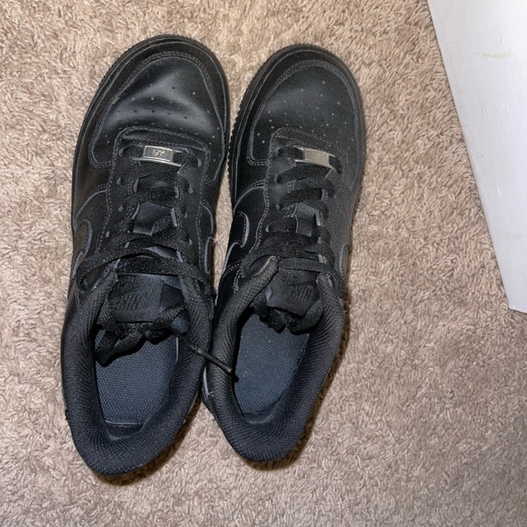 af1 - Picture 2 of 4